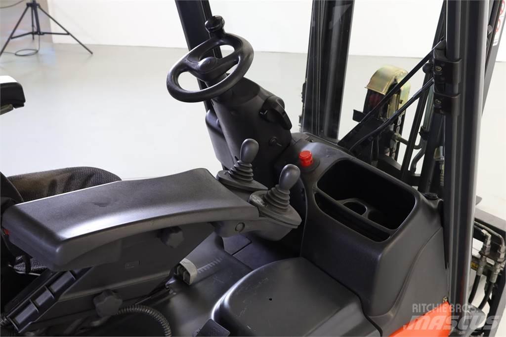 Linde E16L-01 Электропогрузчики