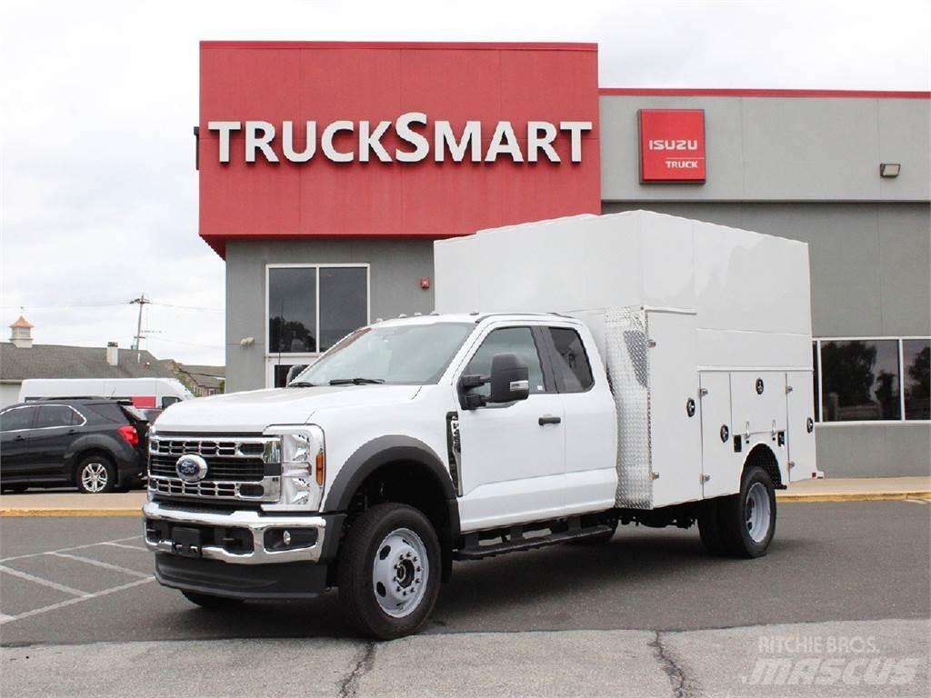 Ford F450 Комбинированные дорожные машины