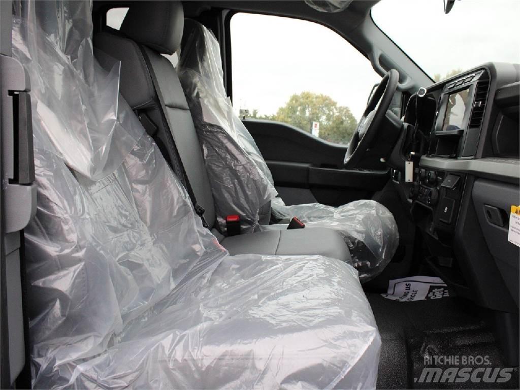 Ford F450 Комбинированные дорожные машины