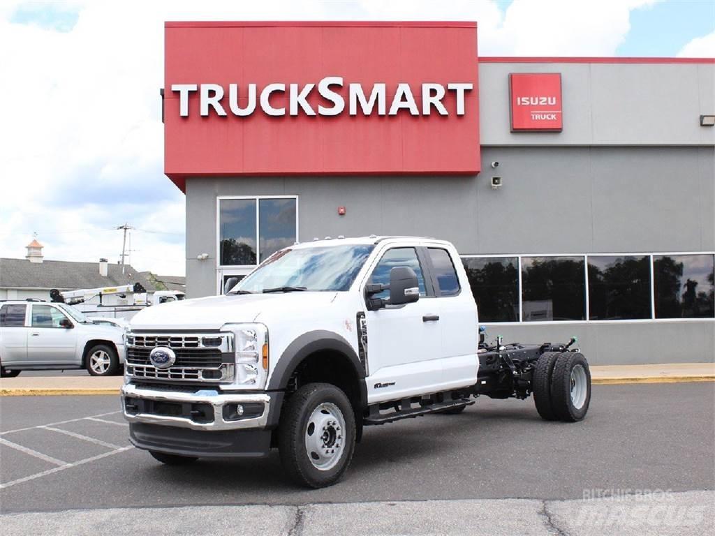 Ford F550 Шасси с кабиной