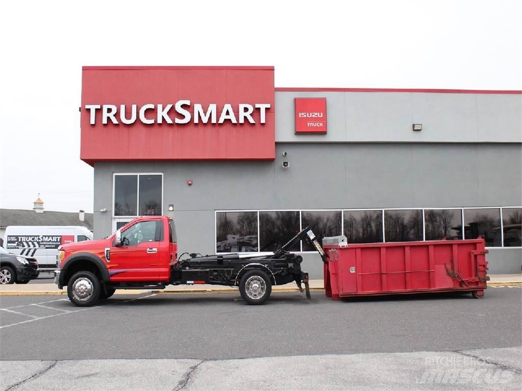 Ford F550 Грузовики-Самосвалы
