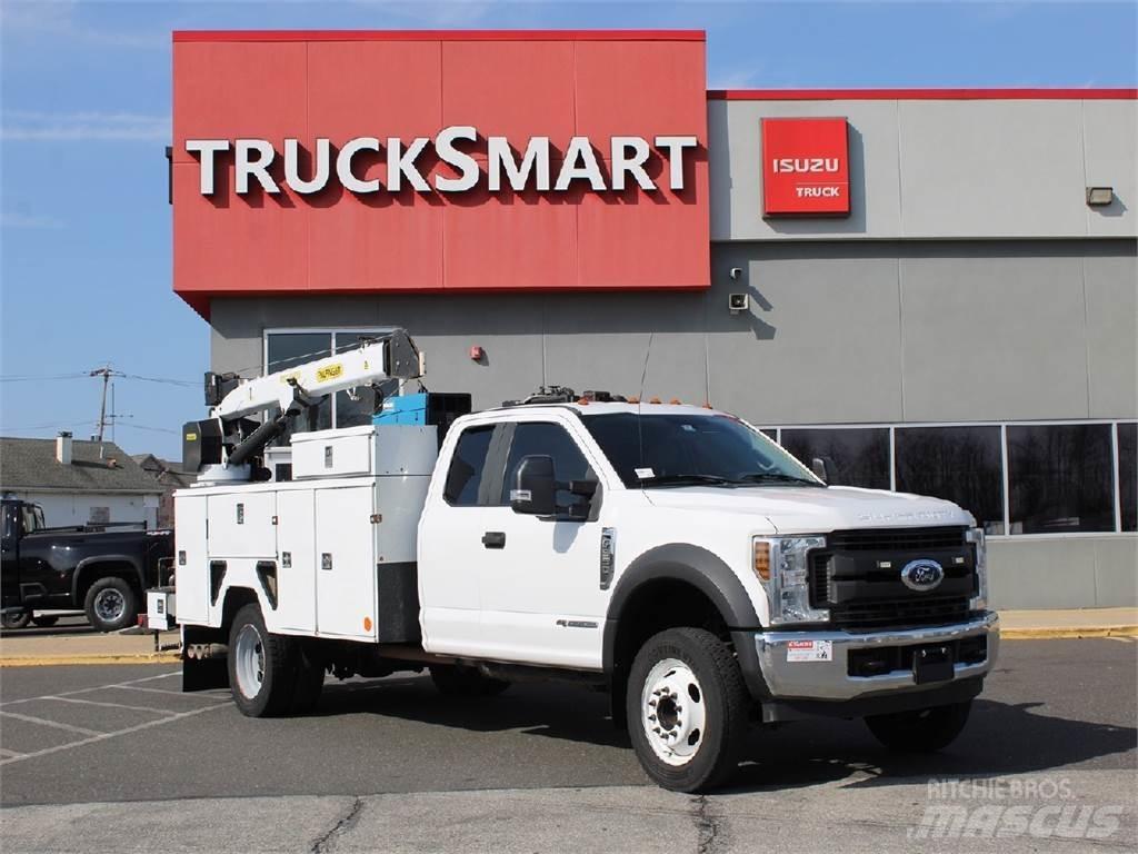 Ford F550 Комбинированные дорожные машины