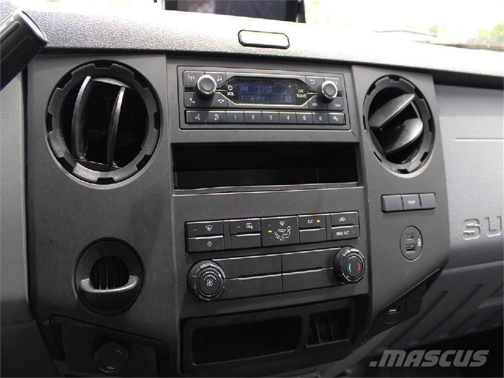 Ford F650 Комбинированные дорожные машины