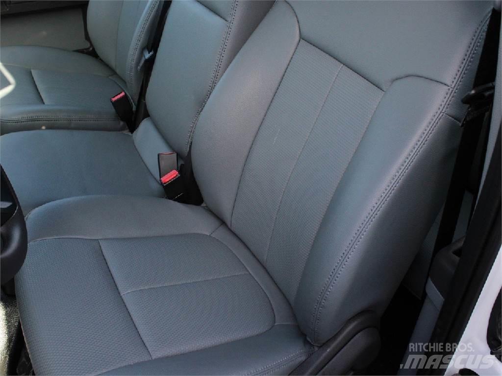 Ford F750 Автомобильные краны