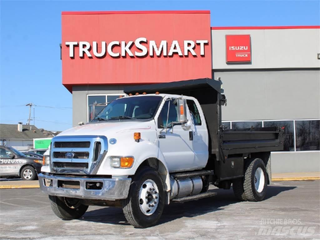 Ford F750 Грузовики-Самосвалы