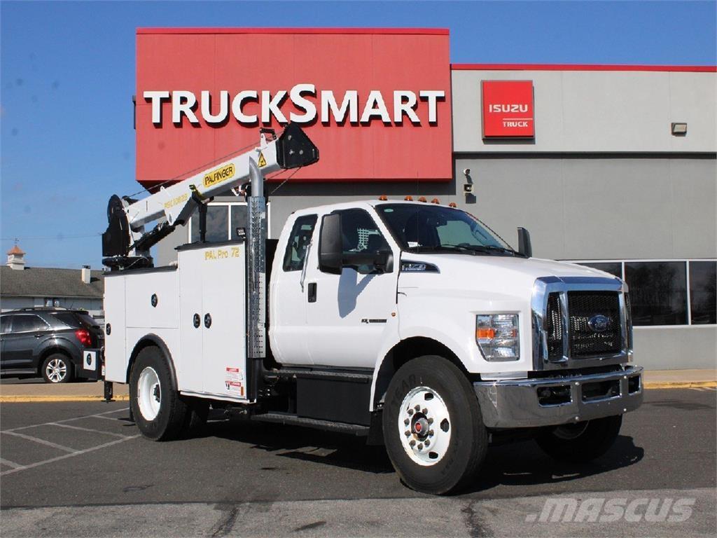 Ford F750 Автомобильные краны