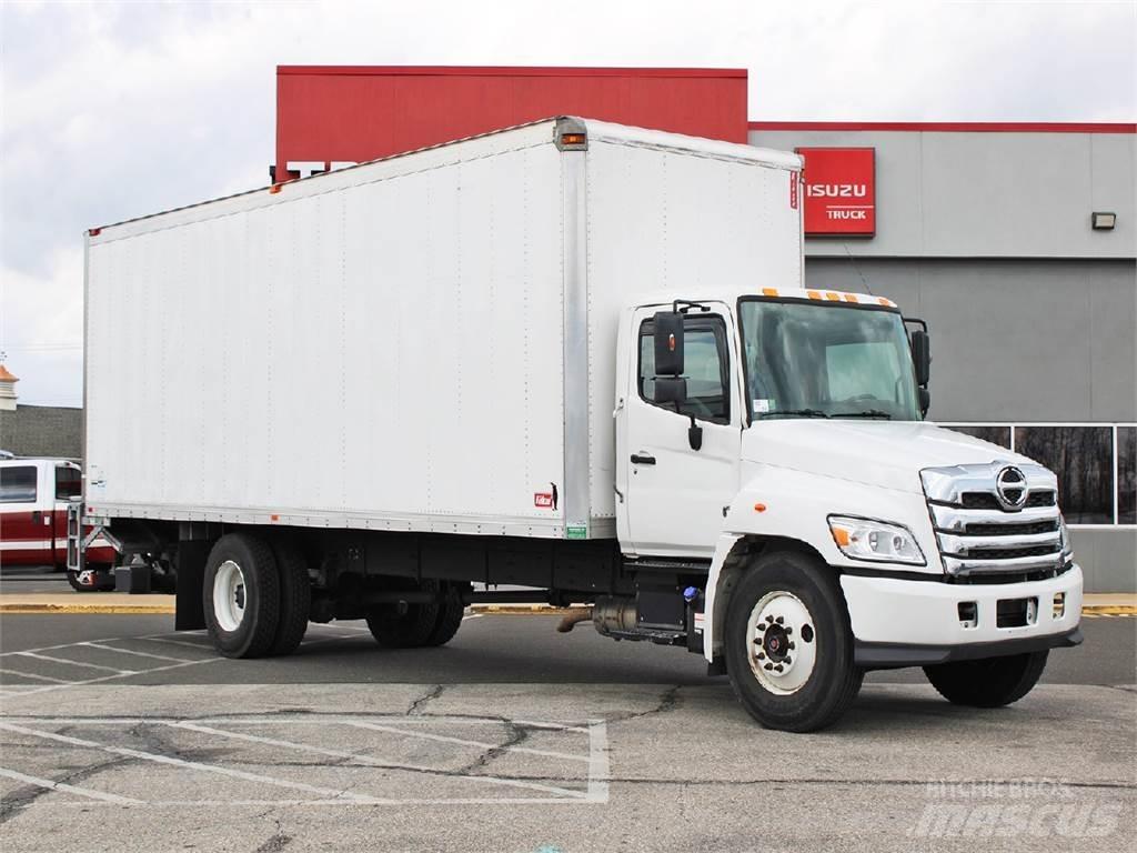 Hino L6 Грузовики-Фургоны