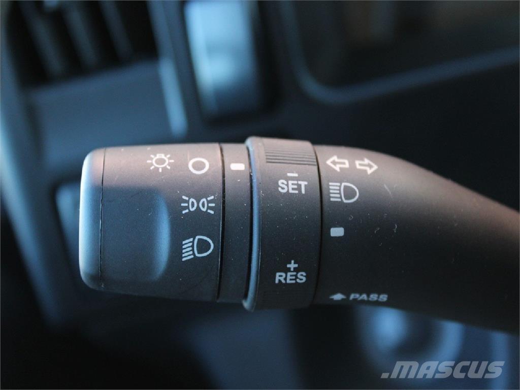 Isuzu NPR-HD Грузовики-Самосвалы