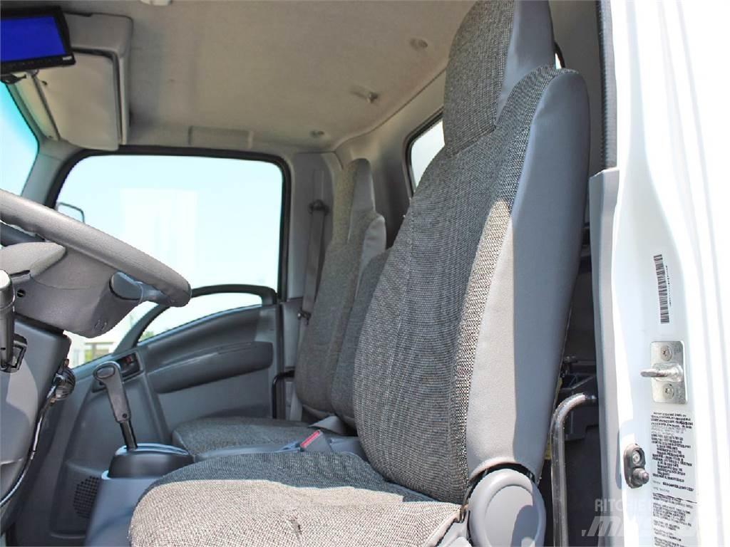 Isuzu NPR-HD Изотермический фургон