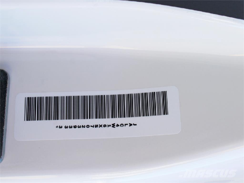 Isuzu NPR-HD Грузовики-платформы/боковая разгрузка