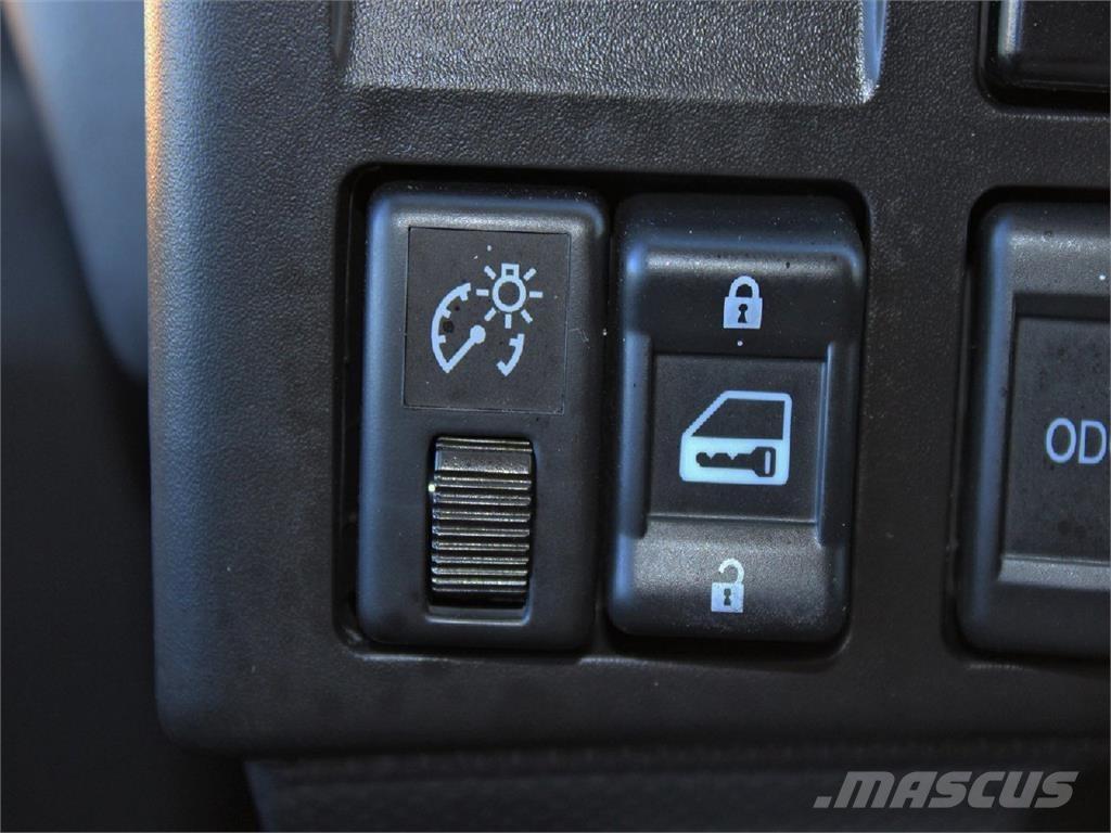 Isuzu NPR-HD Грузовики-Самосвалы
