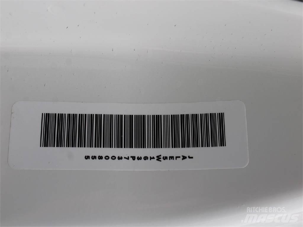 Isuzu NRR Грузовики-Фургоны