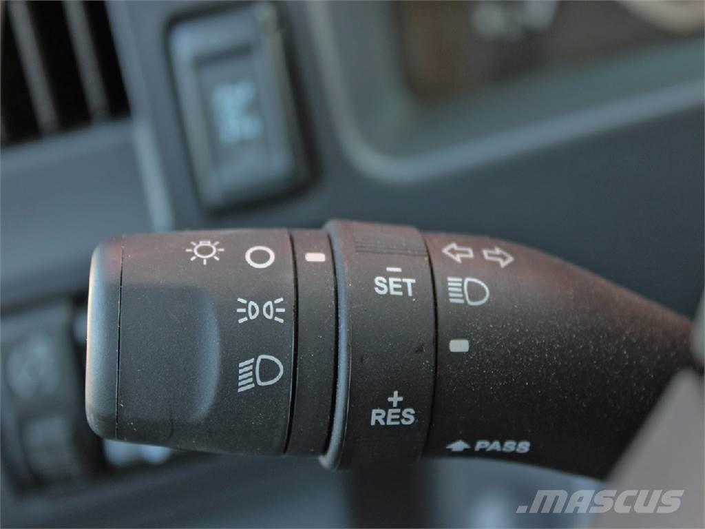 Isuzu NRR Комбинированные дорожные машины