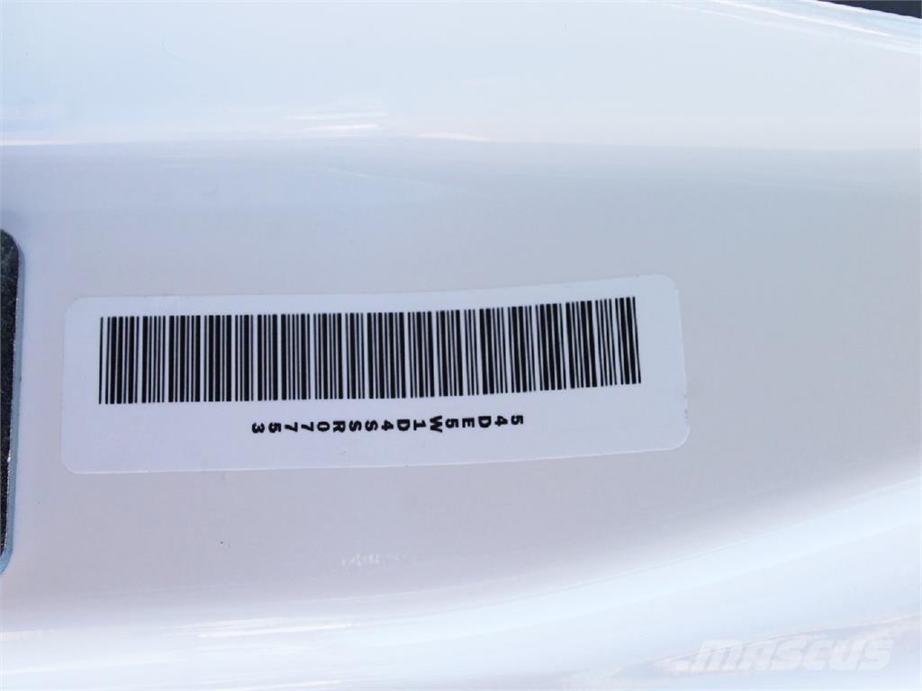Isuzu NRR Грузовики-Фургоны