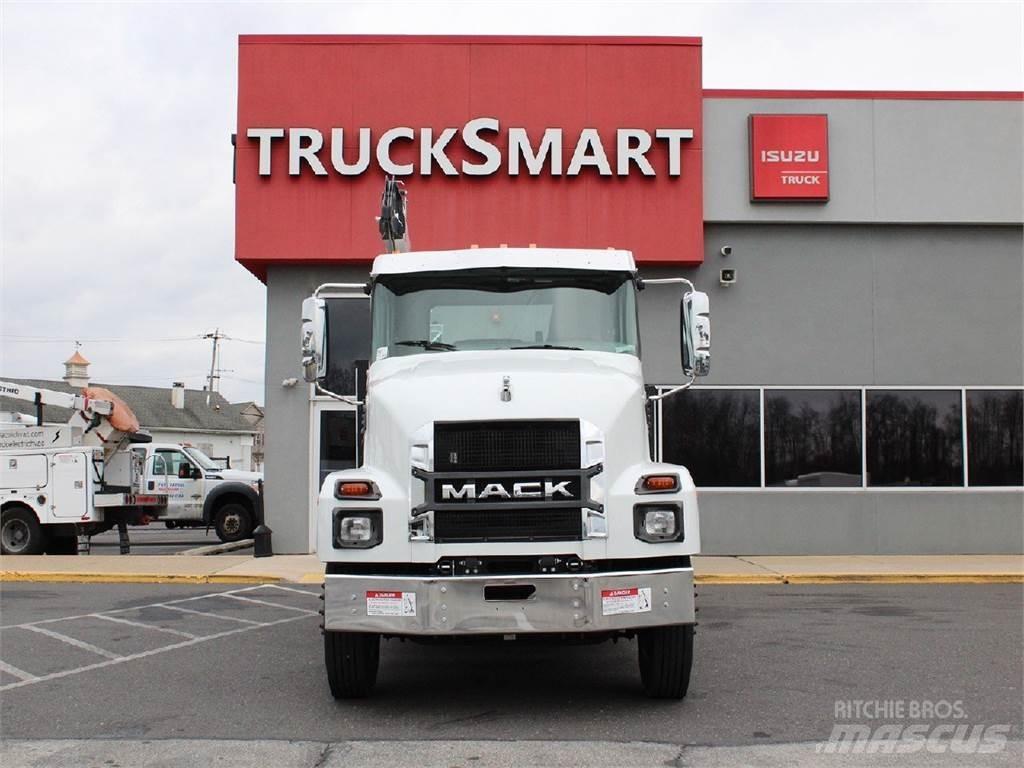 Mack MD6 Автомобильные краны