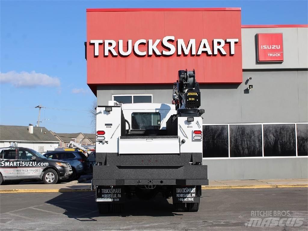 Peterbilt 537 Автомобильные краны
