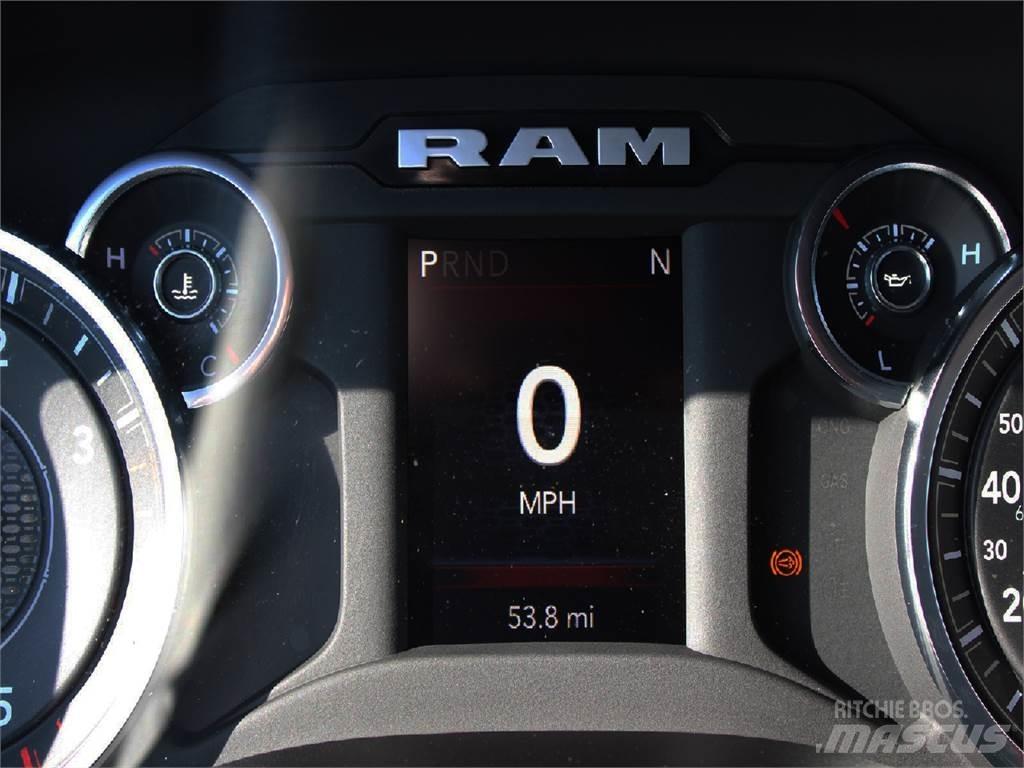 RAM 3500 Грузовики-Самосвалы