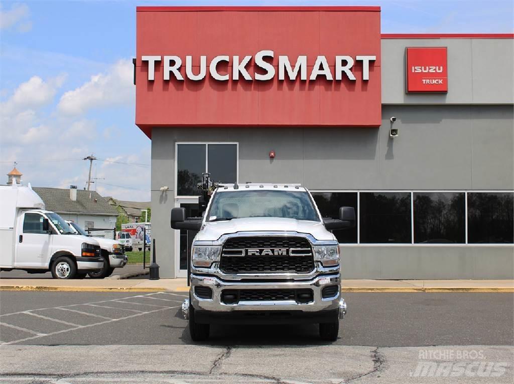 RAM 3500 Грузовые эвакуаторы