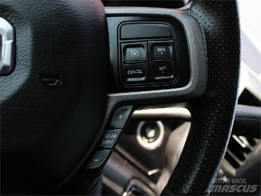 RAM 5500 Грузовые эвакуаторы
