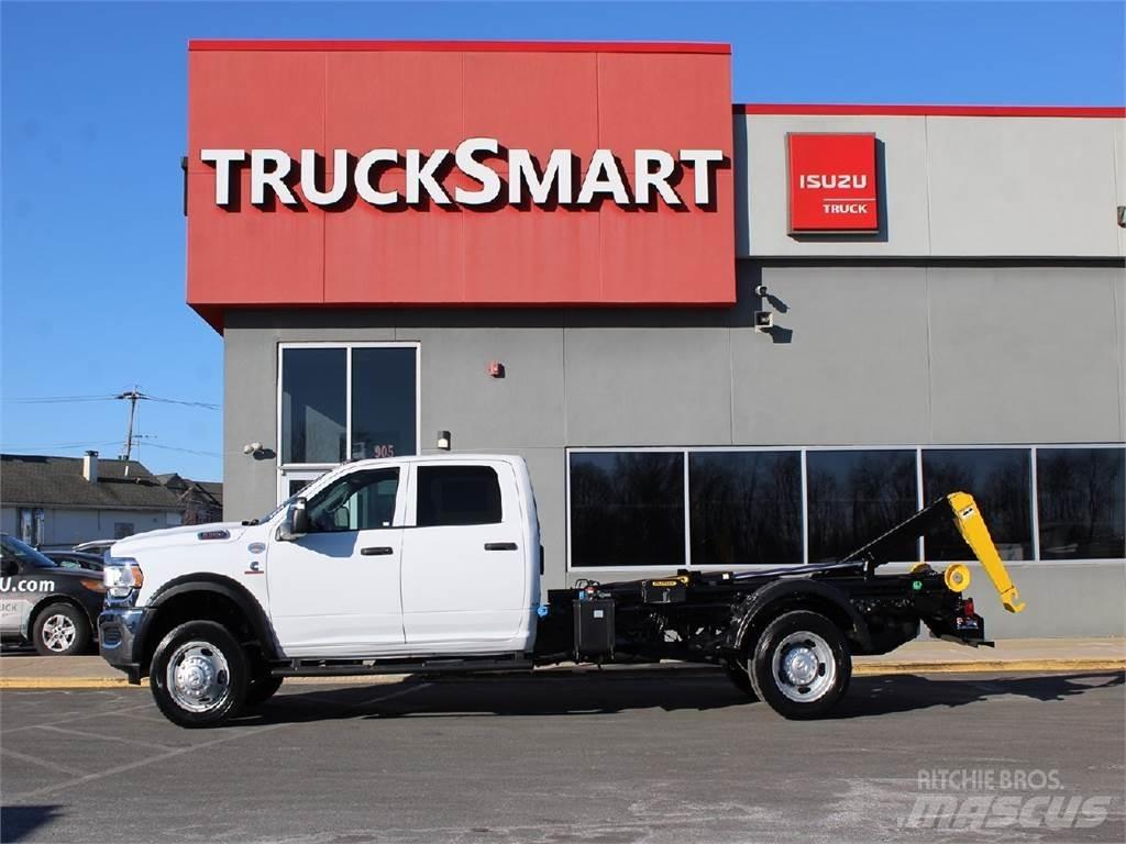 RAM 5500 Грузовики-Самосвалы