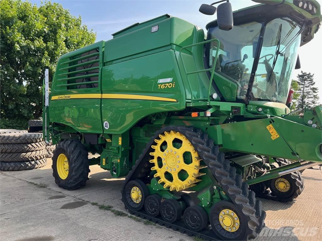 John Deere T670I Зерноуборочные комбайны