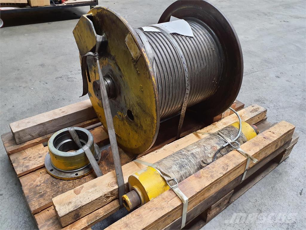 Grove GMK 3050 winch Запчасти для кранов