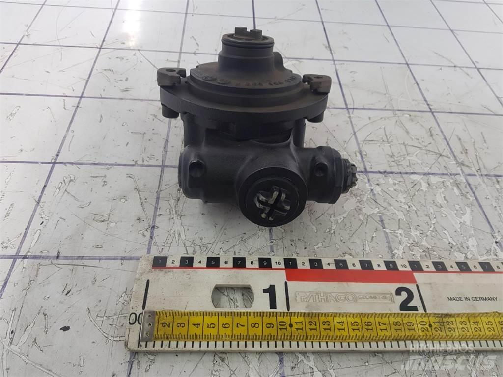 ZF steering pump Запчасти для кранов