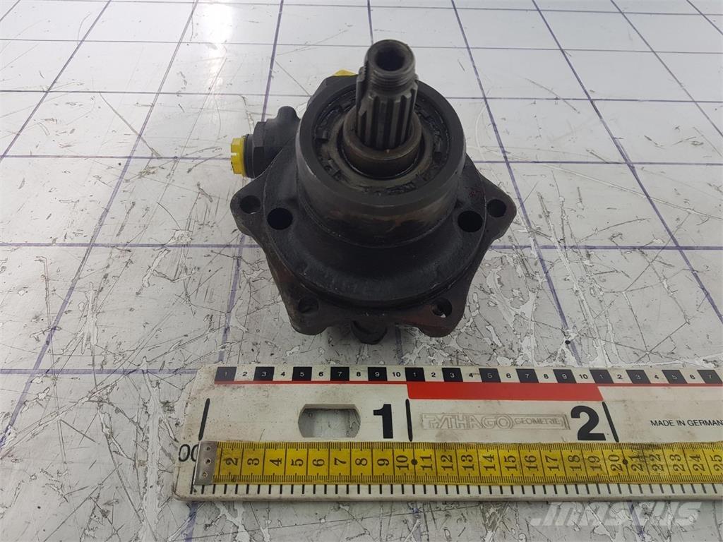 ZF steering pump Запчасти для кранов