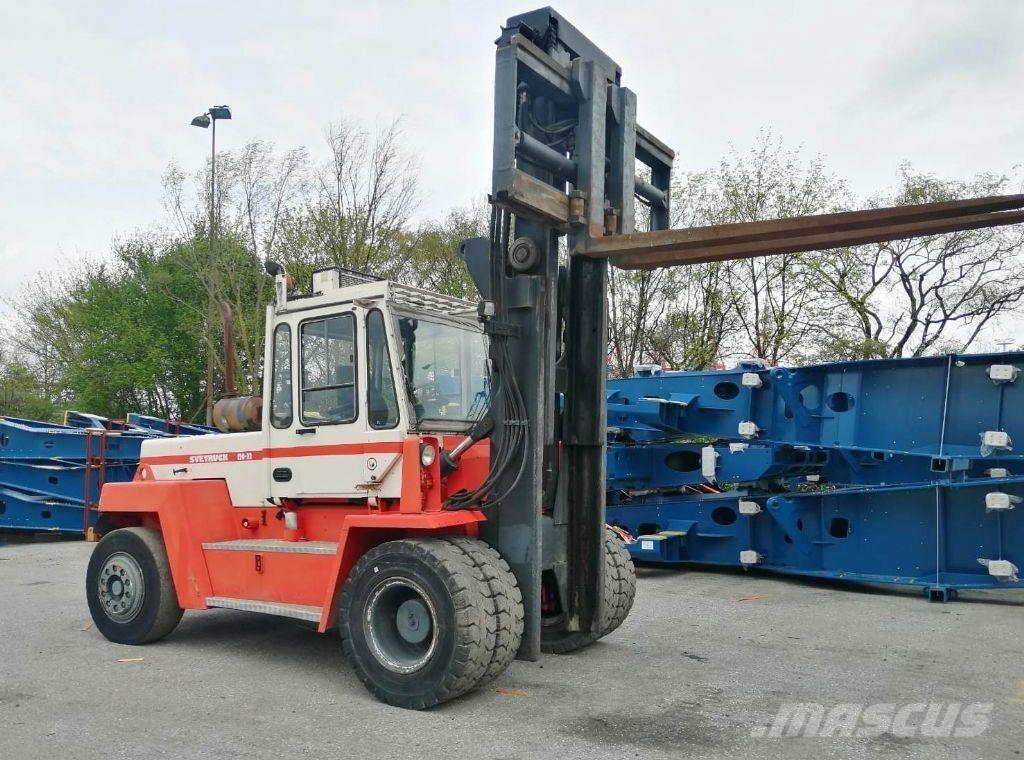 Svetruck 13,6-120-32 Дизельные погрузчики