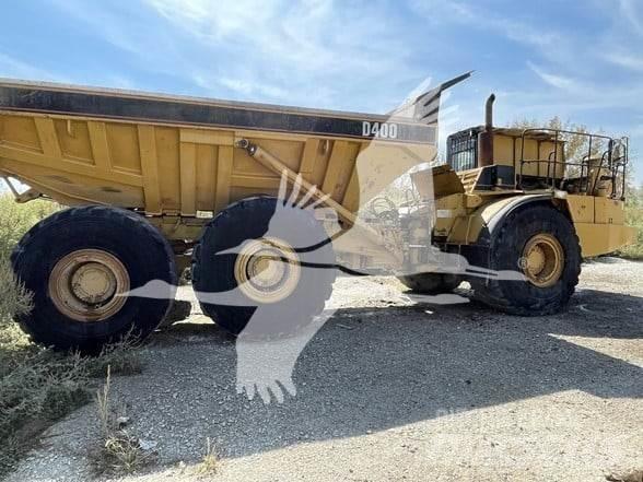 CAT D400D Шарнирно-сочленённые самосвалы