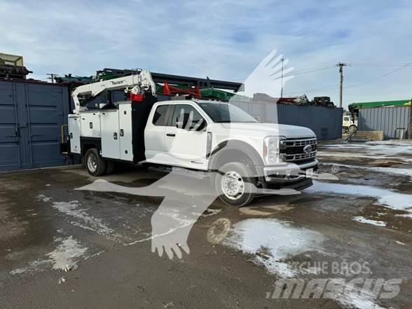 Ford F550 Строительная техника - Другие