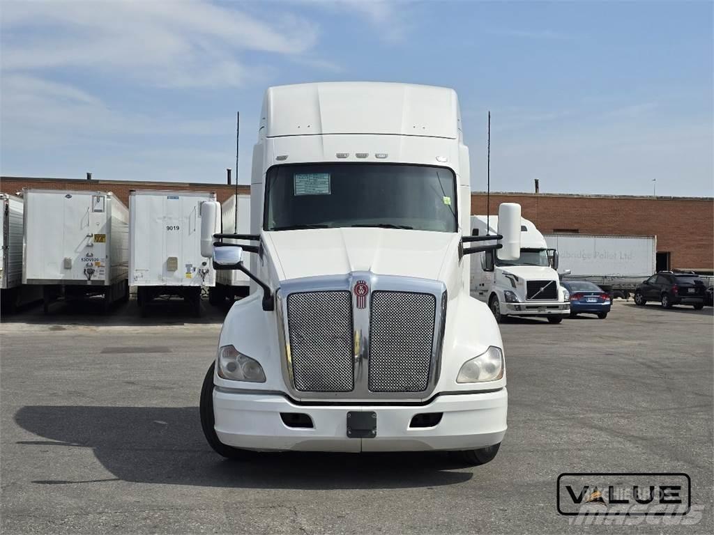 Kenworth T680 Седельные тягачи