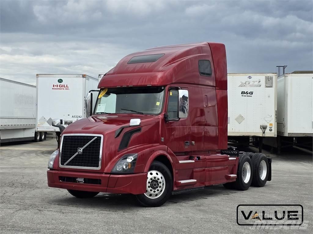 Volvo VNL670 Седельные тягачи