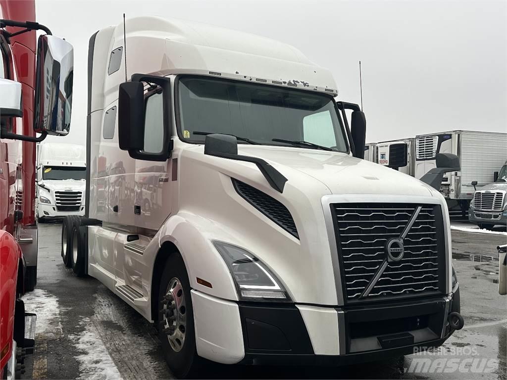 Volvo VNL760 Седельные тягачи