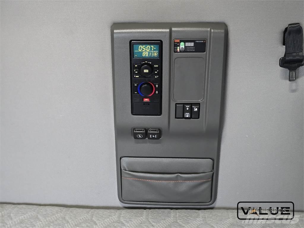 Volvo VNL760 Седельные тягачи