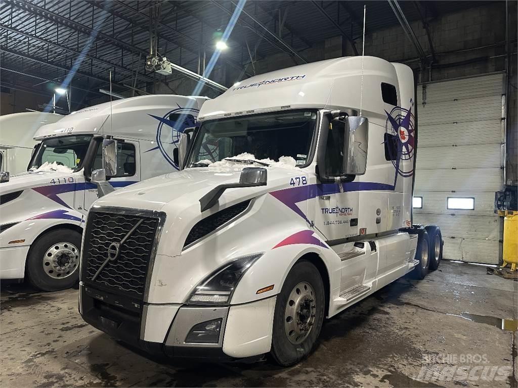 Volvo VNL760 Седельные тягачи