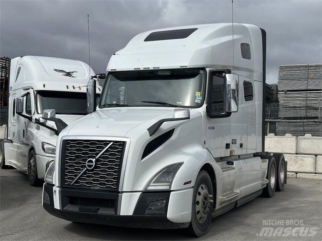 Volvo VNL760 Седельные тягачи