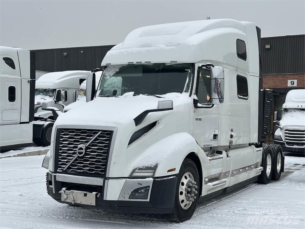 Volvo VNL860 Седельные тягачи