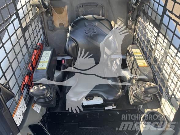 Bobcat T740 Мини-погрузчики