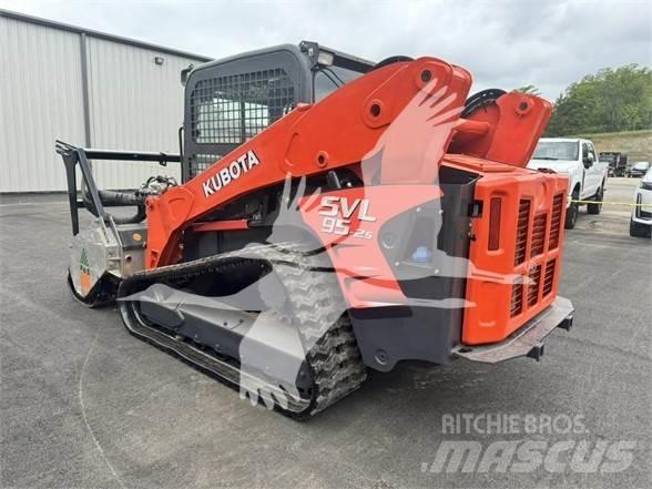 Kubota SVL95-2S Лесовые мулчеры