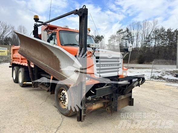 Sterling LT9500 Пескоразбрасыватели