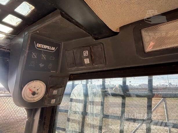 CAT 257B Строительная техника - Другие