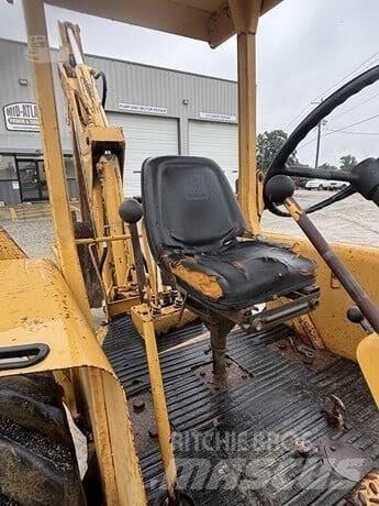 Ford 555 Строительная техника - Другие