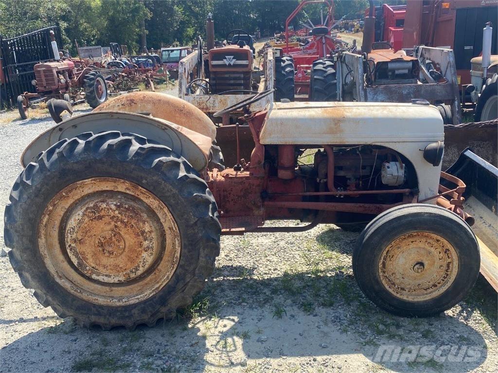Ford 8N Строительная техника - Другие