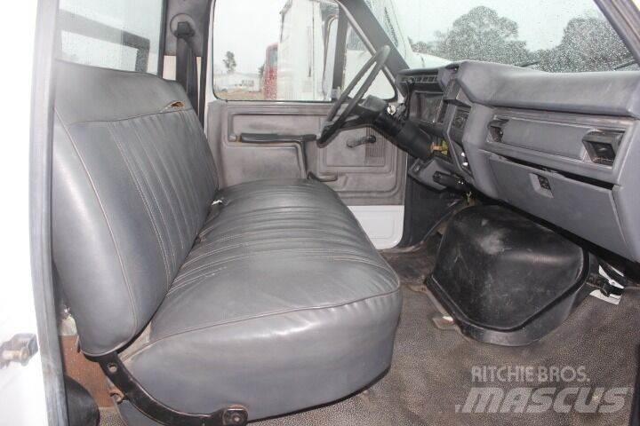 Ford F-600 Строительная техника - Другие