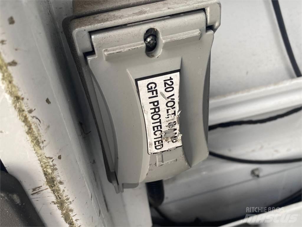 Ford Transit Строительная техника - Другие