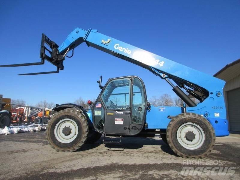 Genie GTH-844 Строительная техника - Другие
