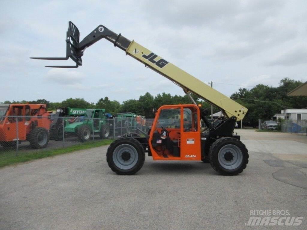JLG G6-42A Строительная техника - Другие