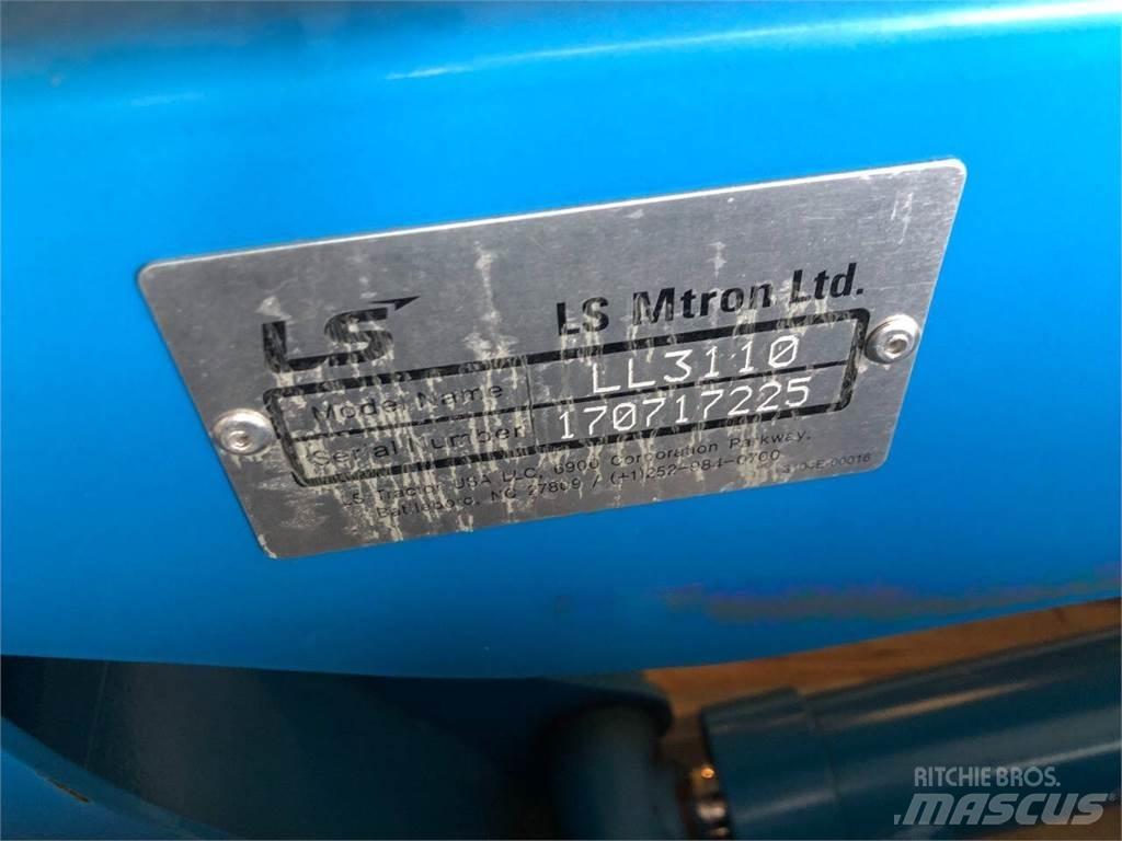 LS LL3110 Строительная техника - Другие