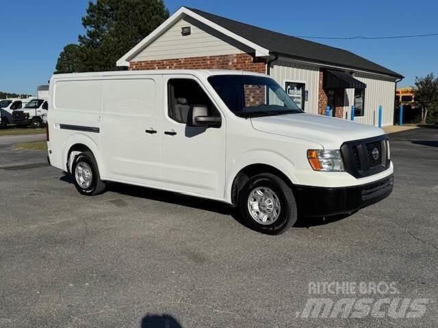 Nissan NV Строительная техника - Другие